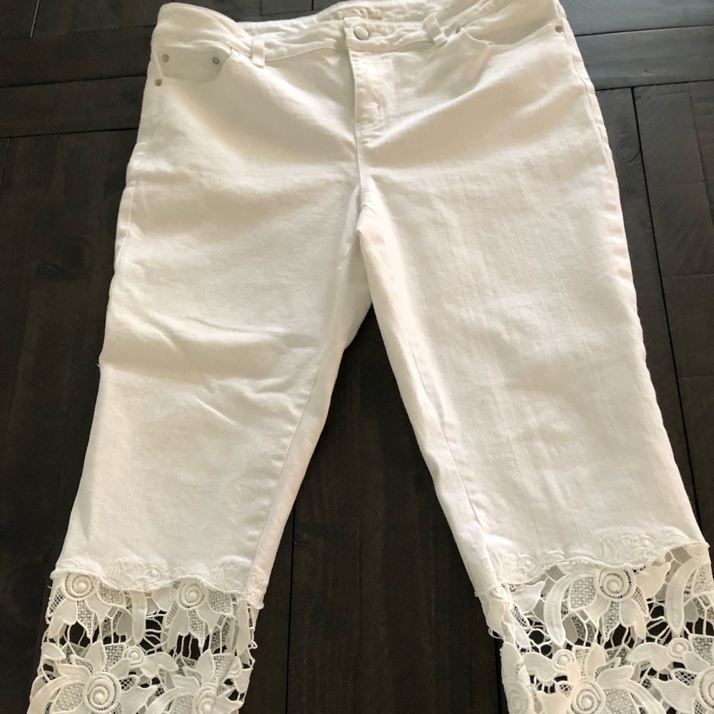 White Boston Proper Cropped Jeans with lace